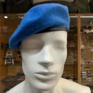 Boina azul da Policia Aérea e ONU